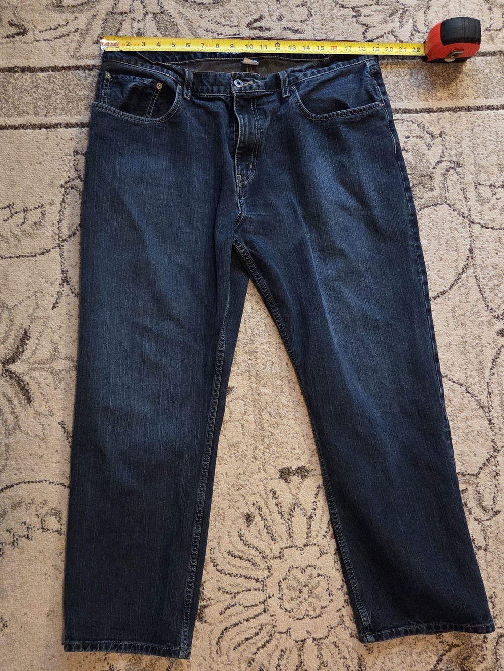 Eddie Bauer Men's Jeans 38x30 Dark Wash Straight Leg Blue Denim